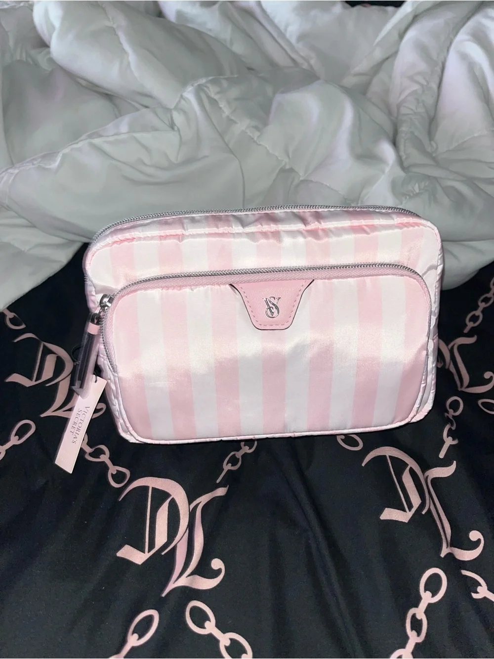 NWT Victoria’s Secret Makeup Bag